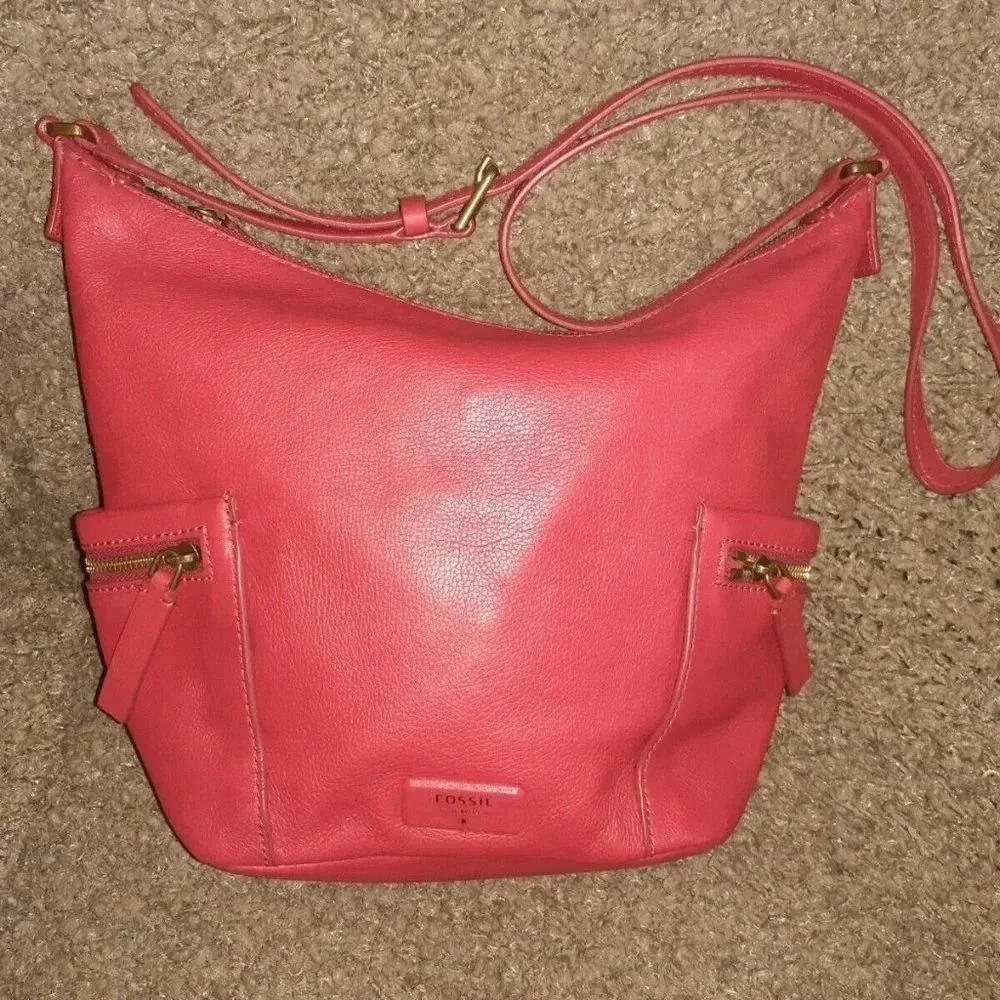 FOSSIL EMERSON Hobo-Red Pebbled Leather-NWT